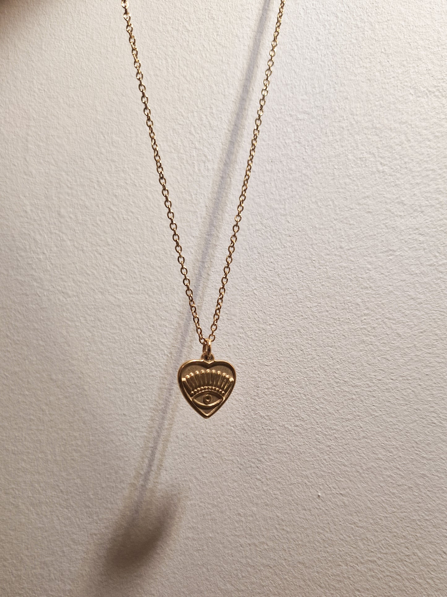 Collier Mora