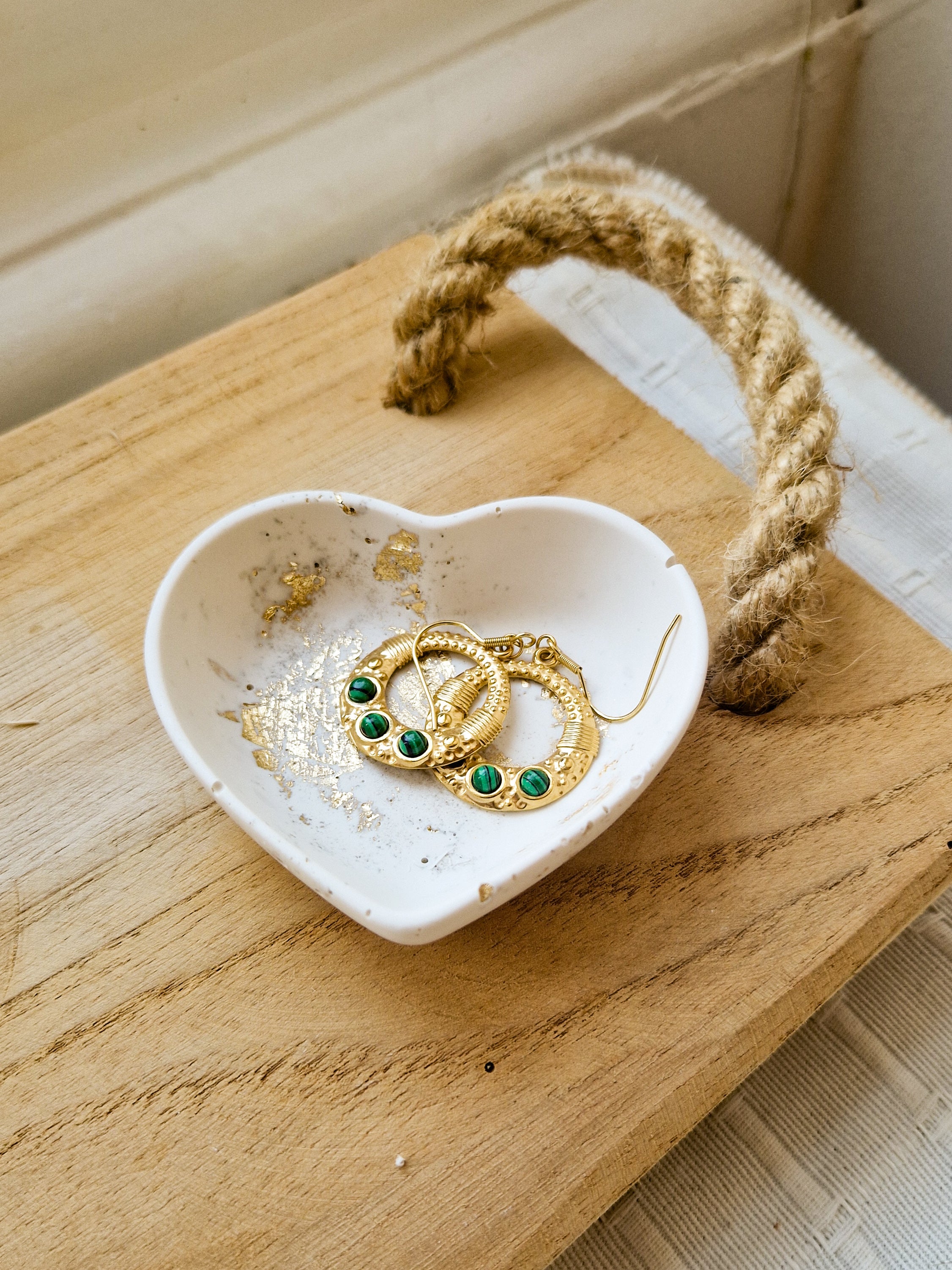 Plateau à Bijoux En Céramique Main 'Je T'aime' - Organisateur Aesthetic Pour Bagues, Boucles Et Colliers, Blanc