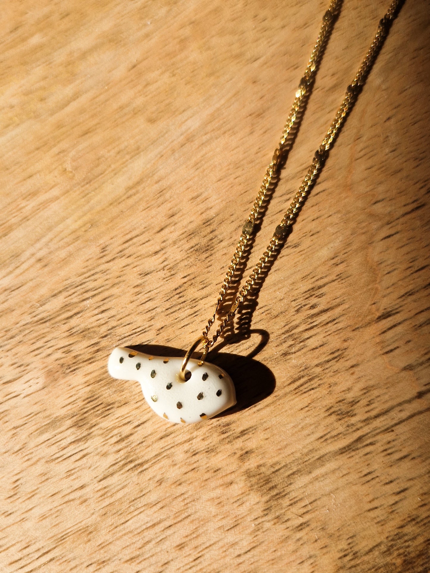 Collier Oiseau en porcelaine