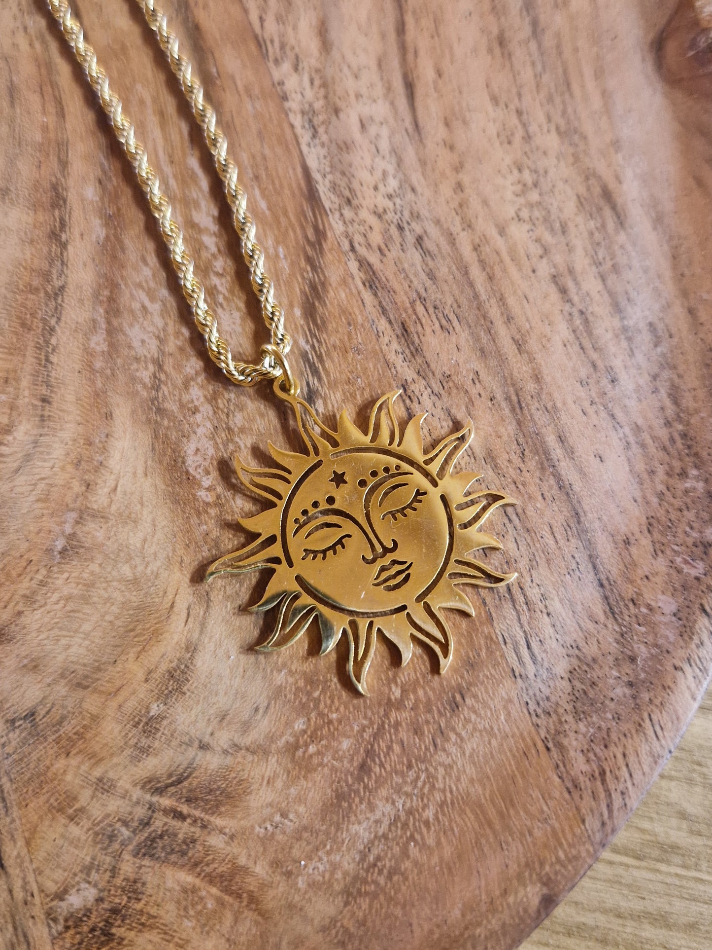 Collier Witch - Divin