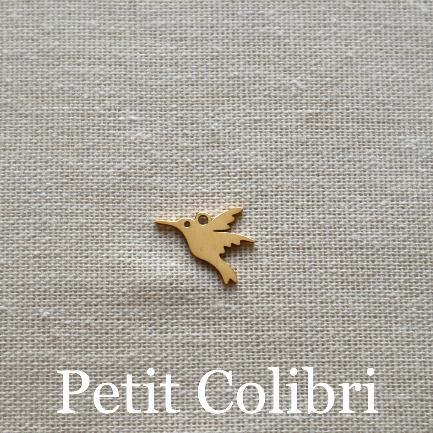 Pendentif petit colibri doré