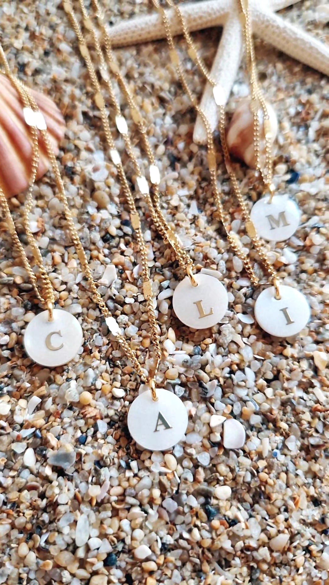 Collier initiale