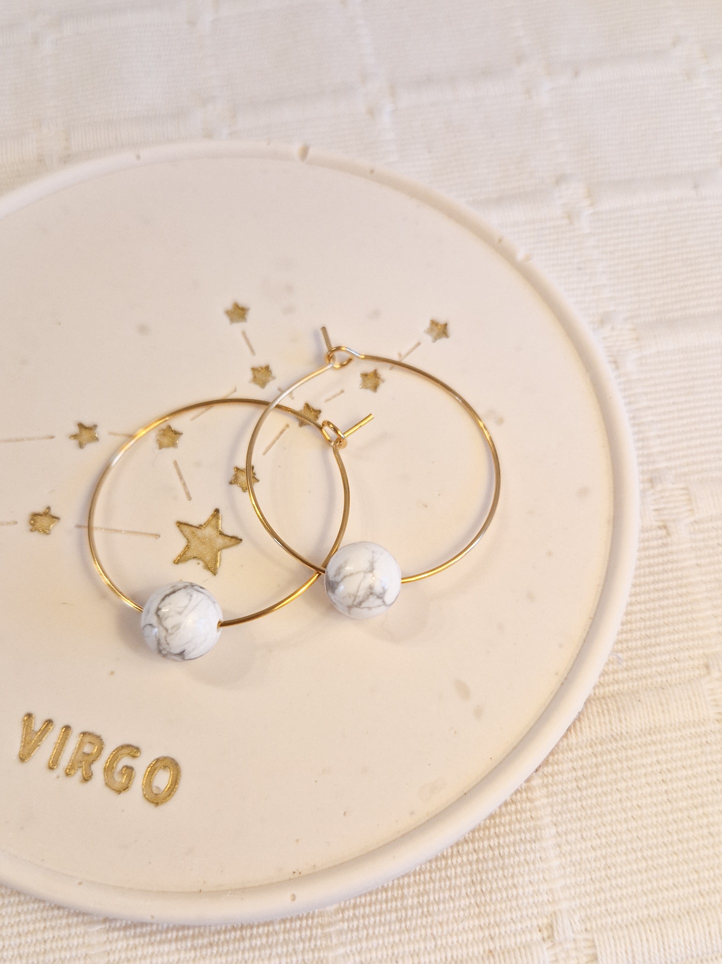 Boucles d'oreilles Fira Howlite