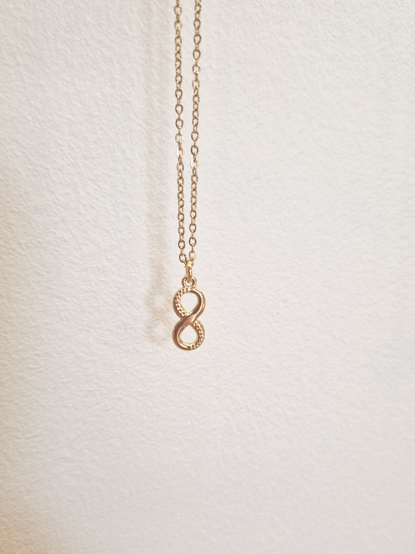 Collier Infinity