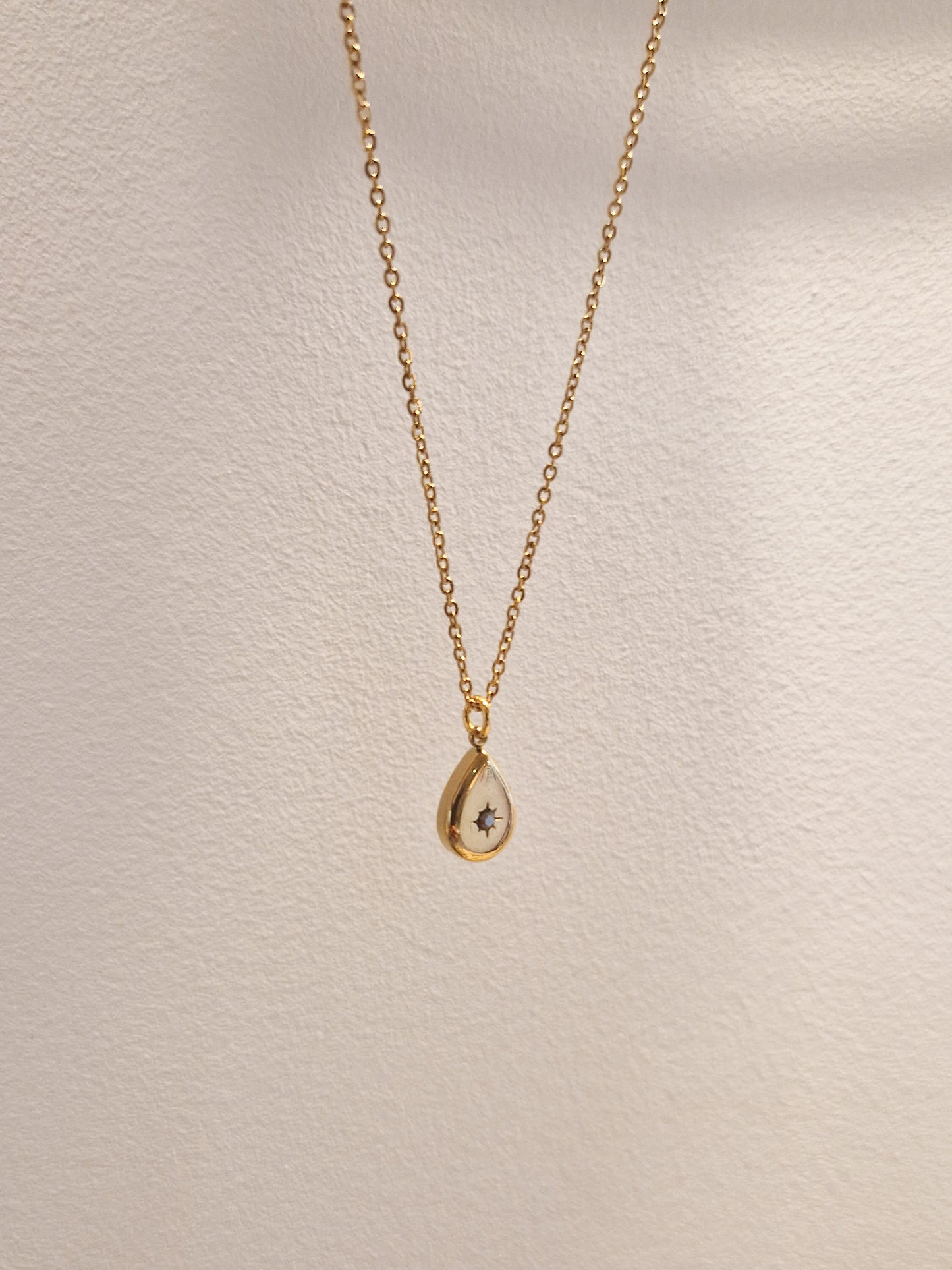 Collier Teija