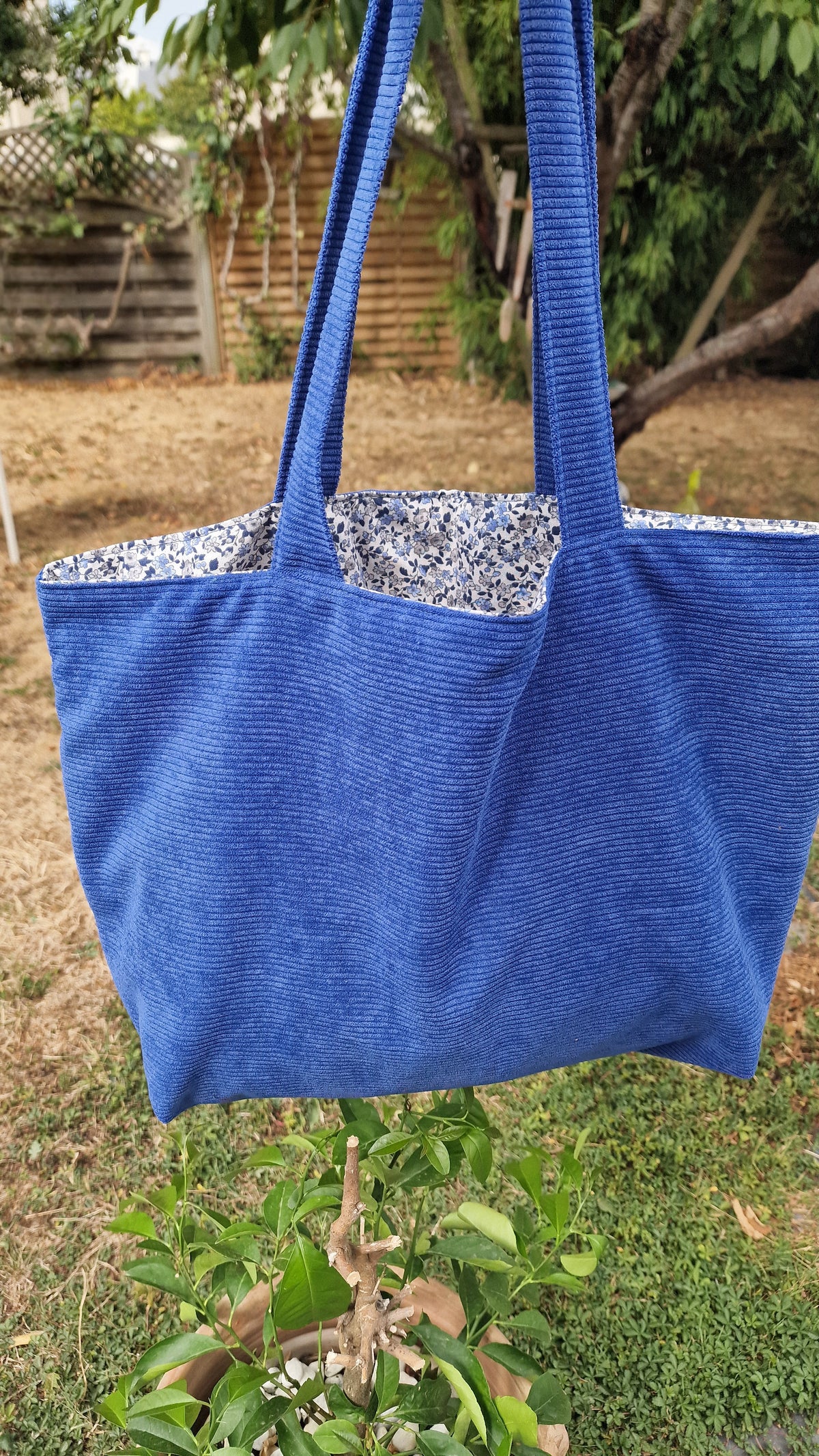 Sac velours Bleu électrique