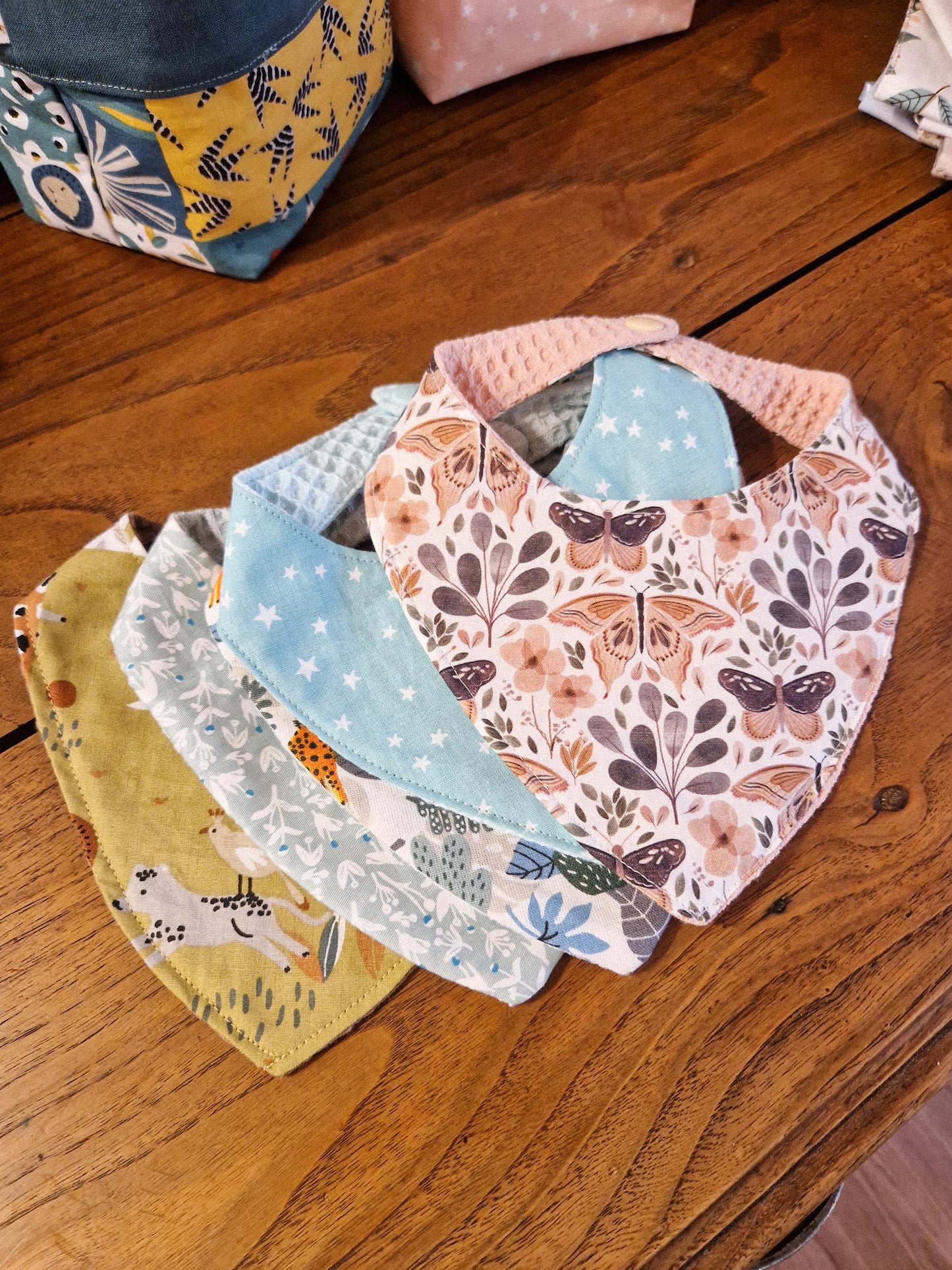 Bavoir bandana - Creations Colibri