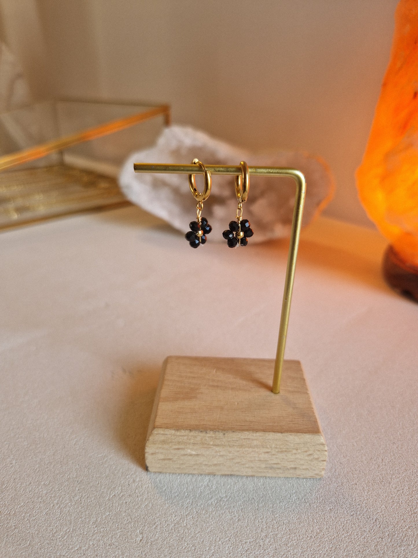 Boucles d'oreilles Fleurs noires