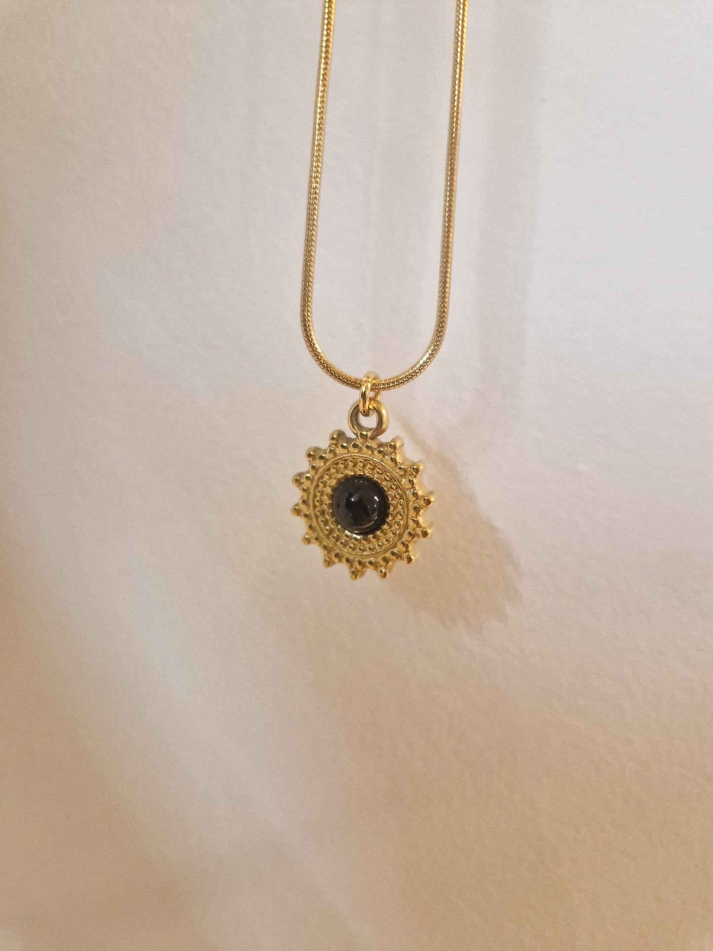 Collier Ilia