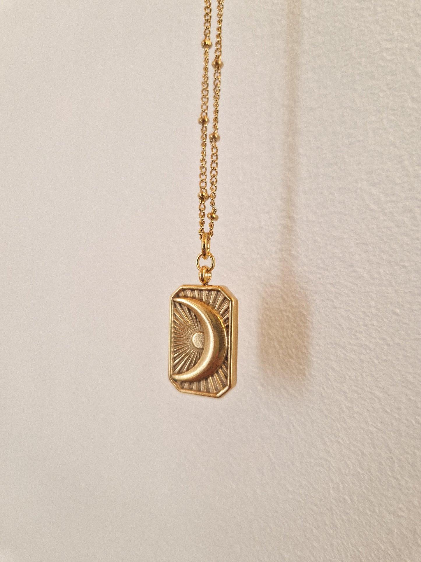 Collier Talisman Lune