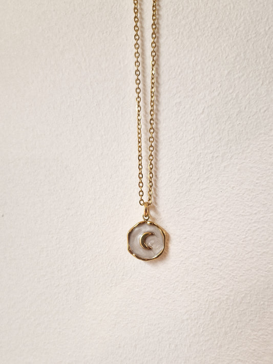 Collier White Moon
