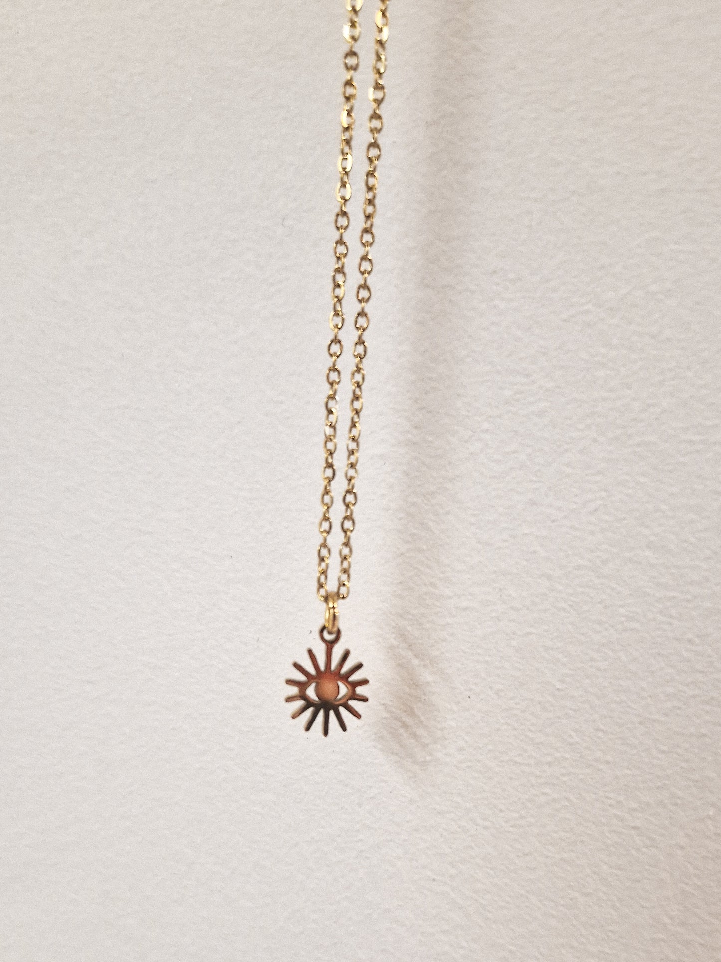 Collier Intention