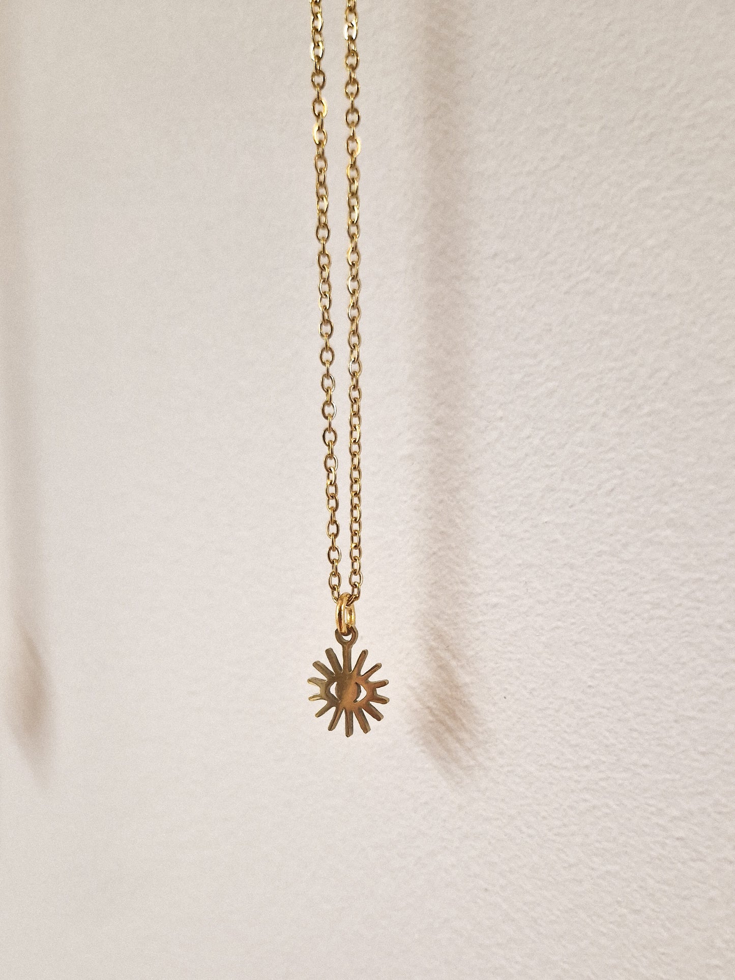 Collier Intention