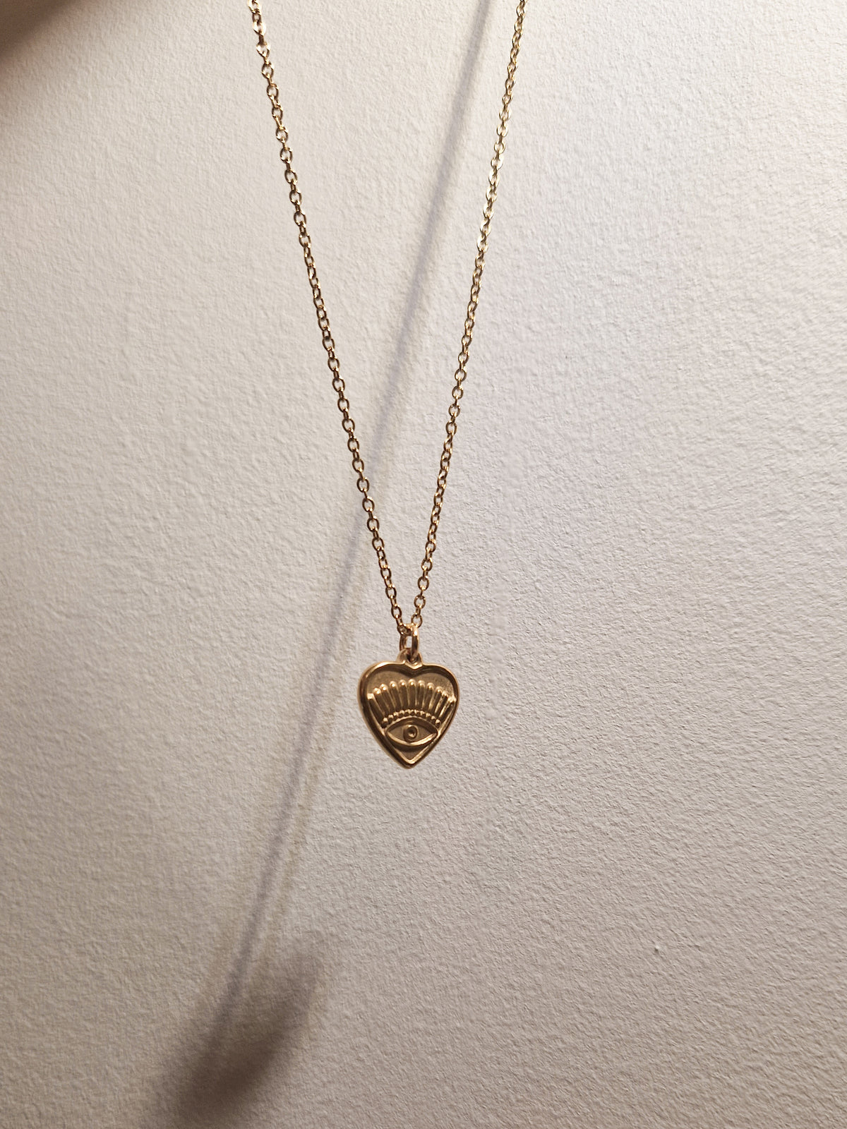 Collier Mora