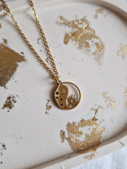 Collier Equilibre