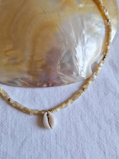 Boucles d'oreilles en Nacre