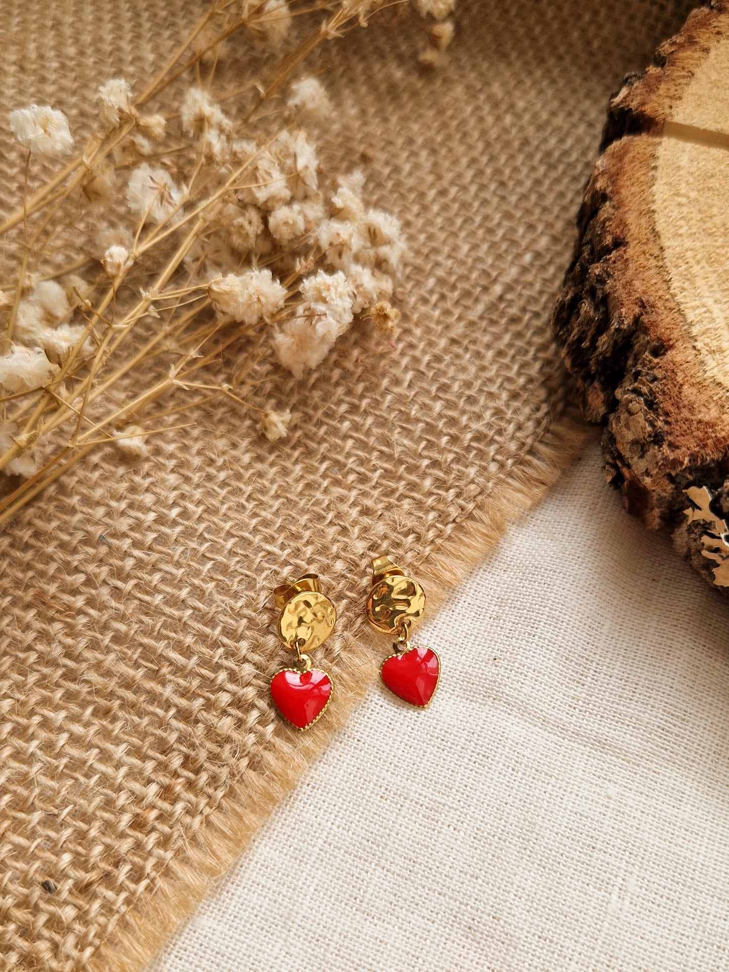 Boucles d'oreilles Petit coeur rouge