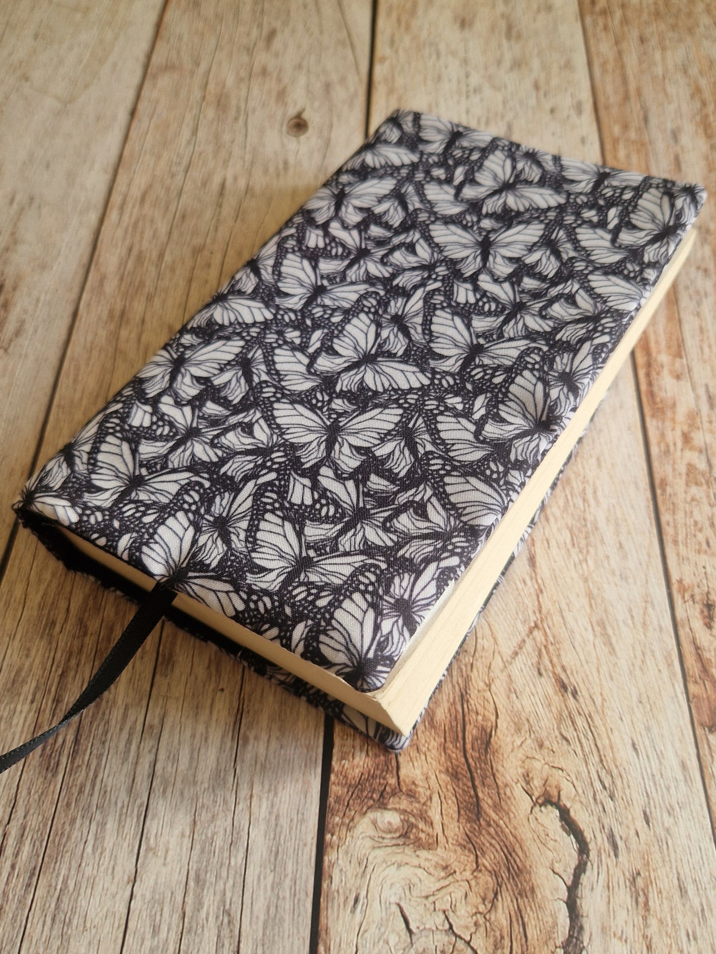 Couvre livre Papillons