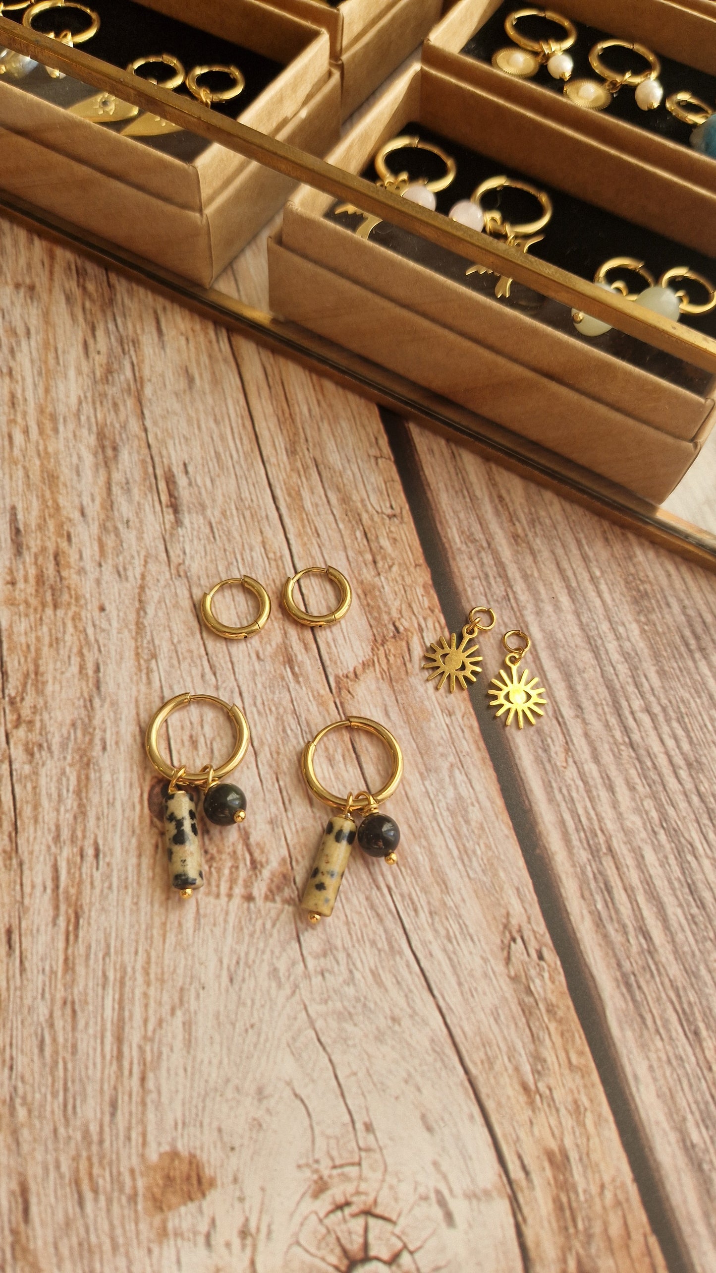 Coffret Boucles d'oreilles- 14 compositions