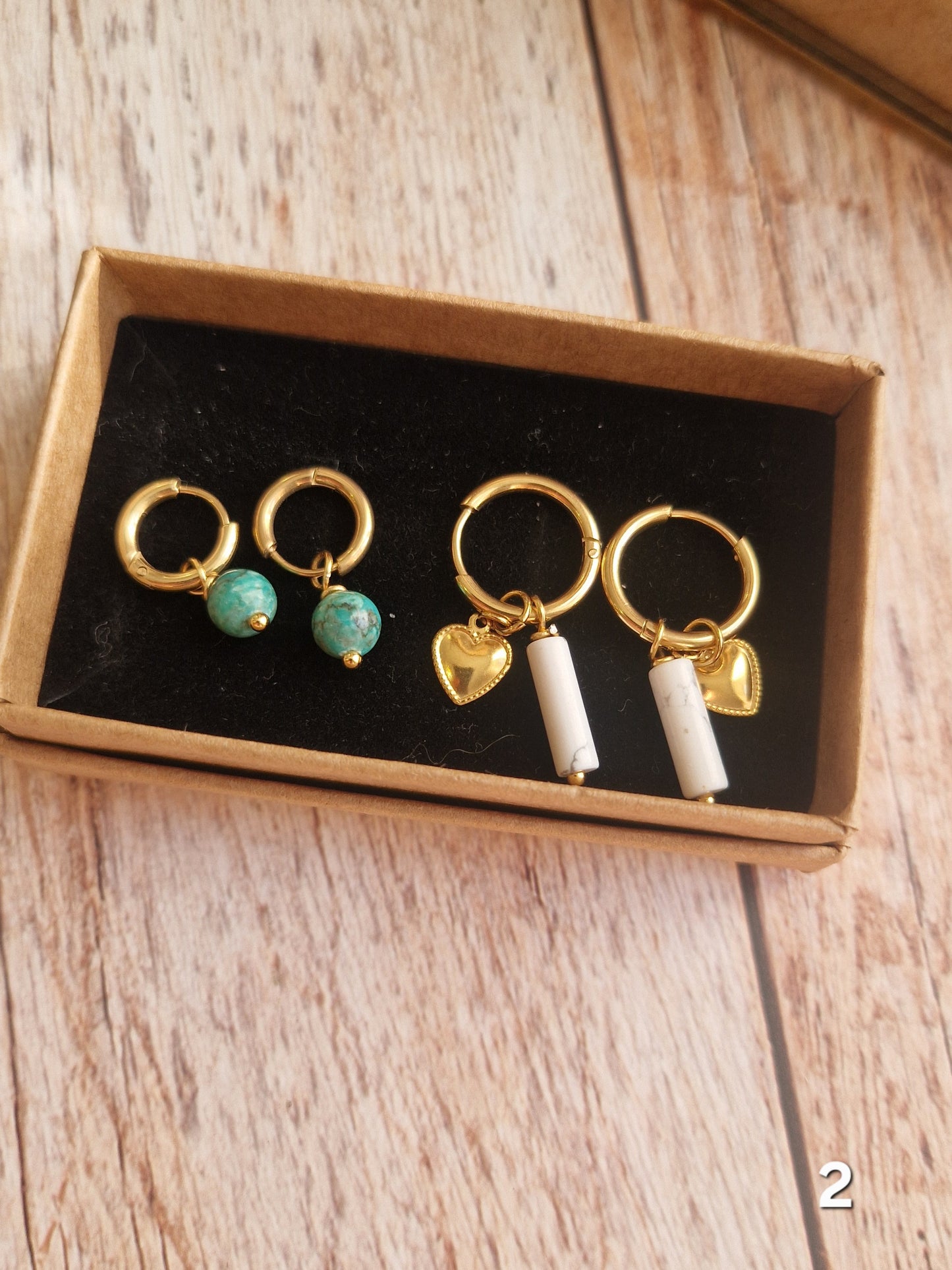 Coffret Boucles d'oreilles- 14 compositions