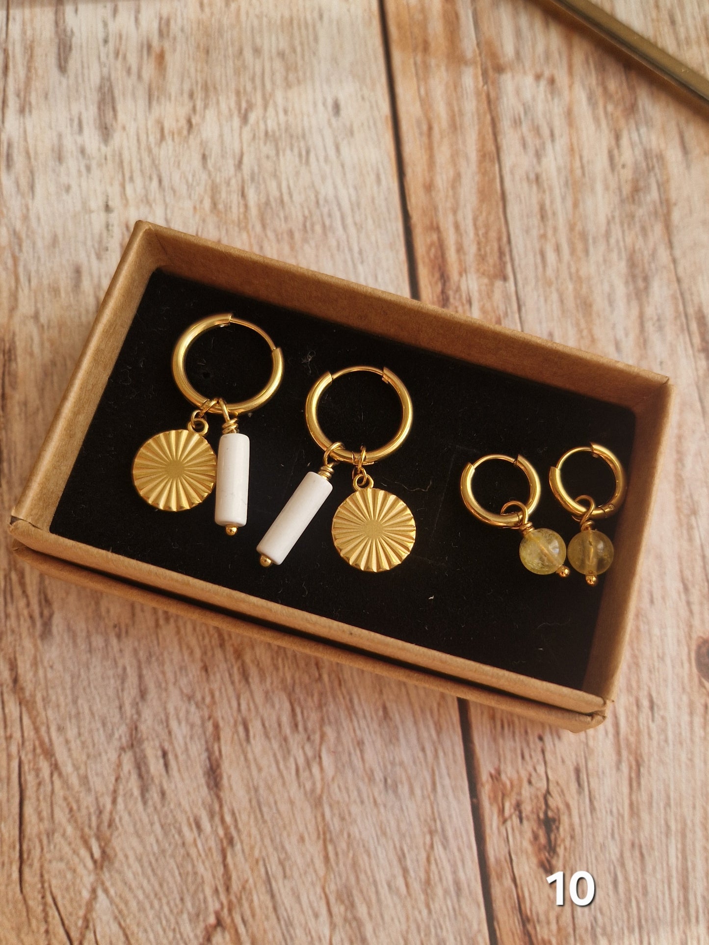 Coffret Boucles d'oreilles- 14 compositions