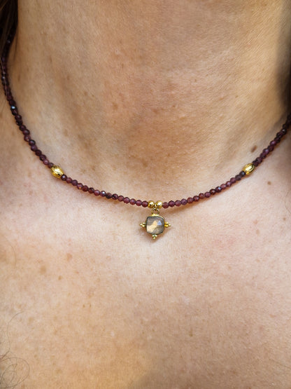 Ras de cou Grenat et Labradorite