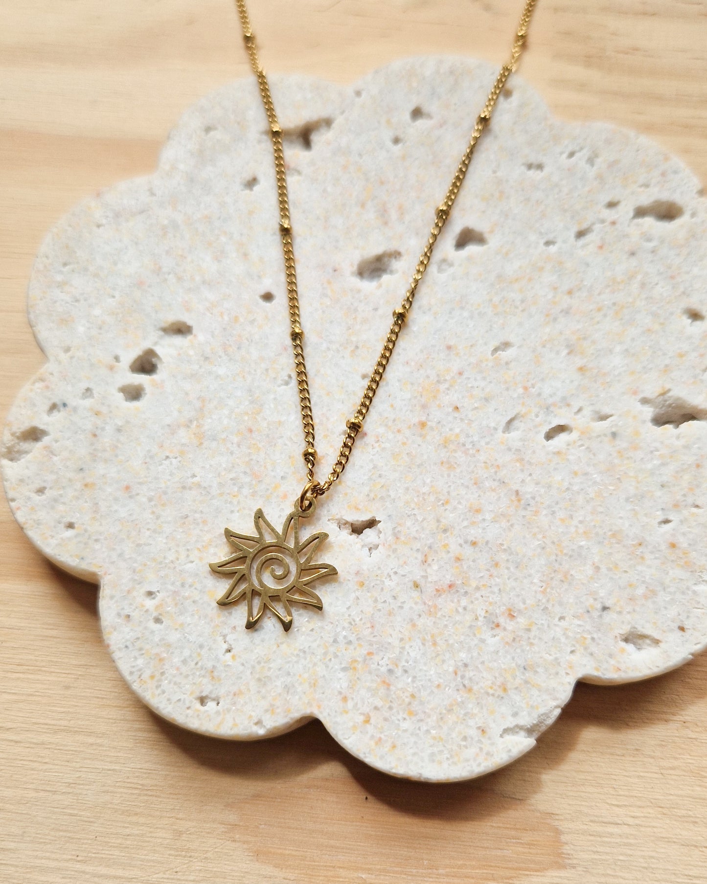 Collier Poco