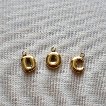 Pendentifs Lettres