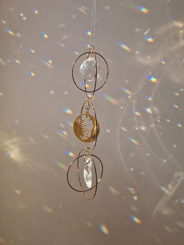 Attrape-soleil Trois anneaux, modèle unique, en cristal facetté (suncatcher)