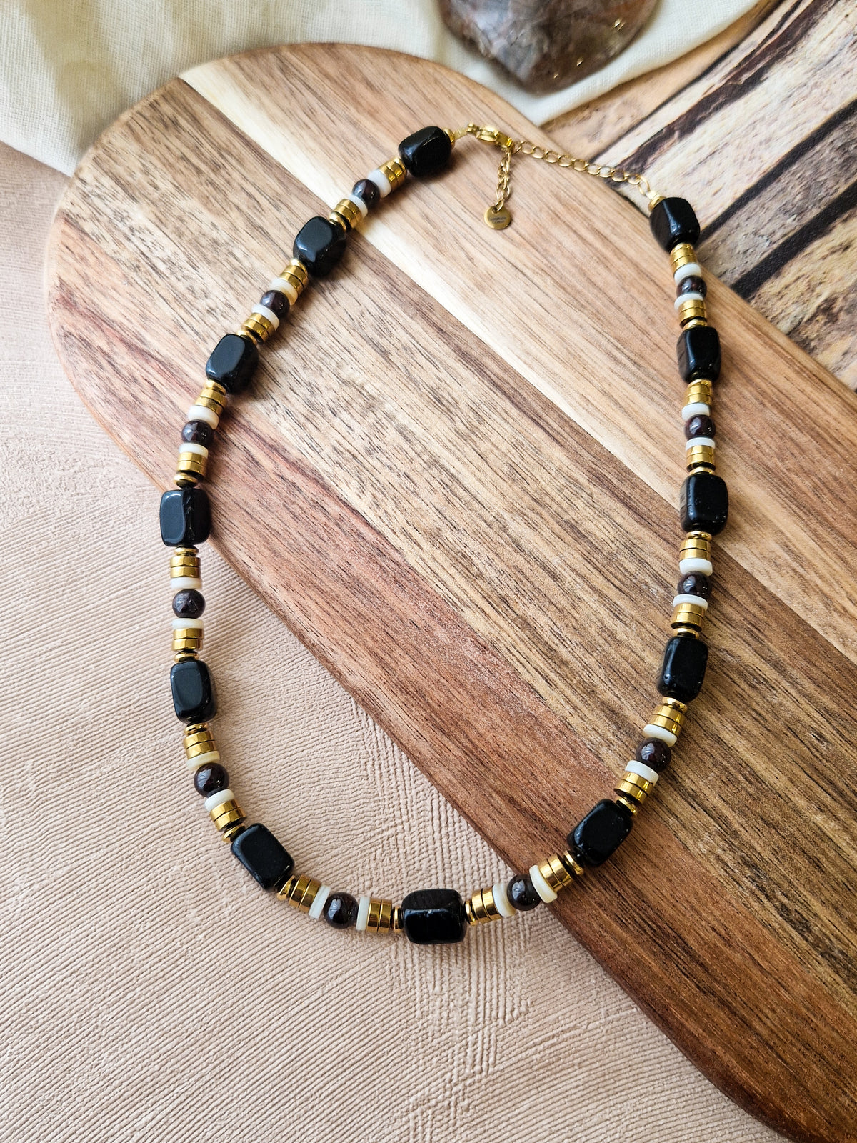 Collier #4 - Nox