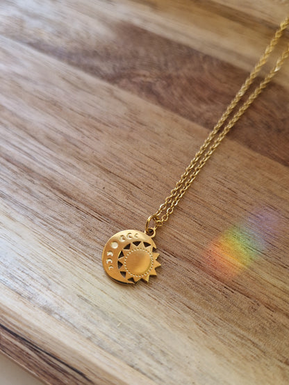 Collier Univers