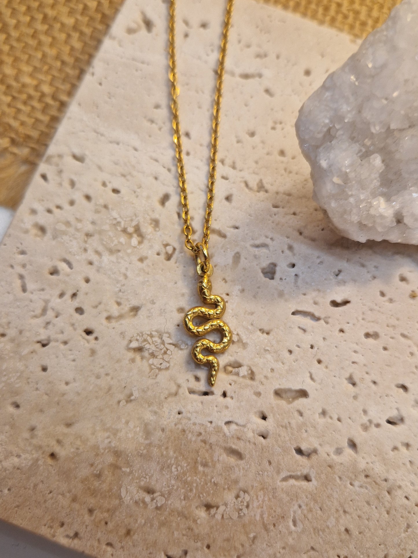 Collier Naja