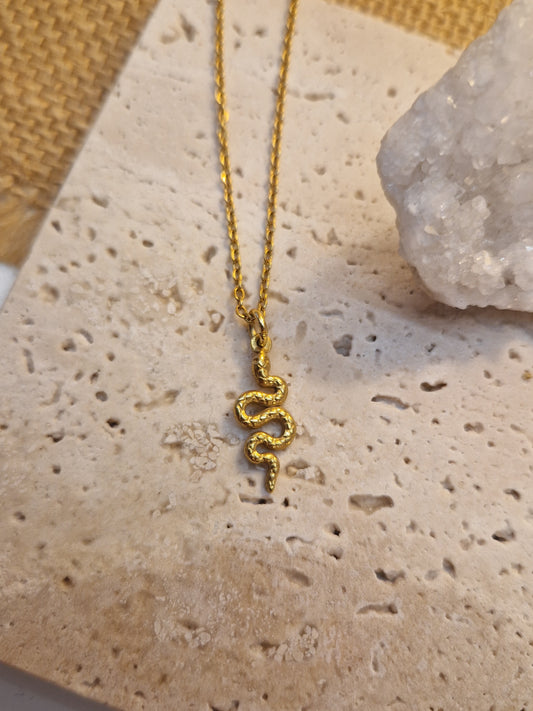 Collier Naja