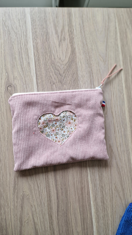Pochette en velours Coeur rose
