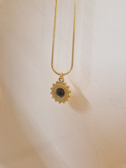 Collier Ilia