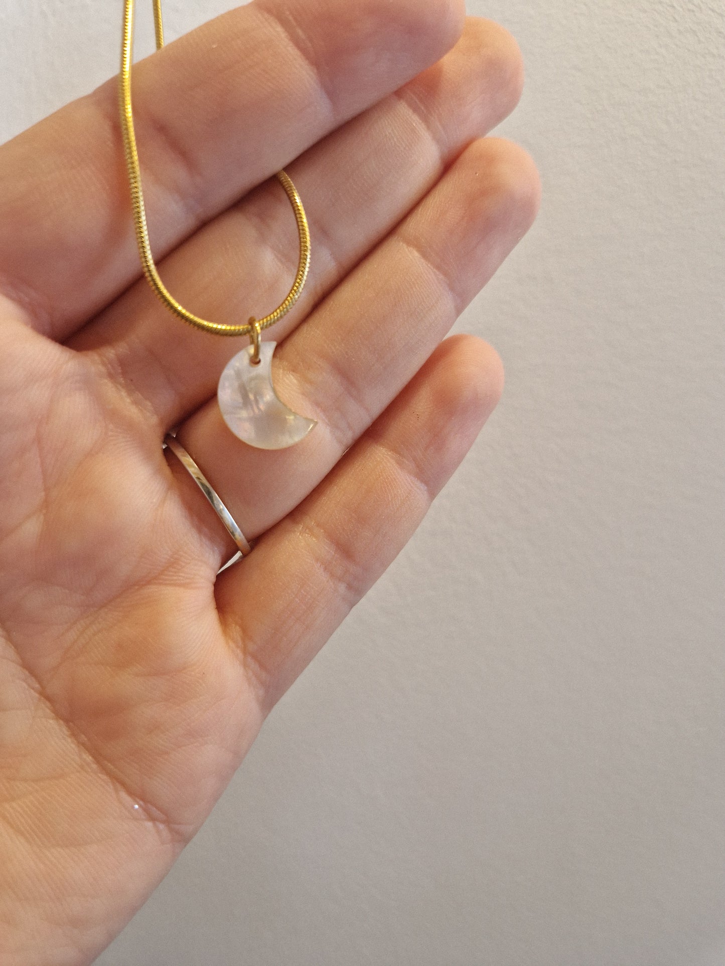 Collier Lune en Nacre