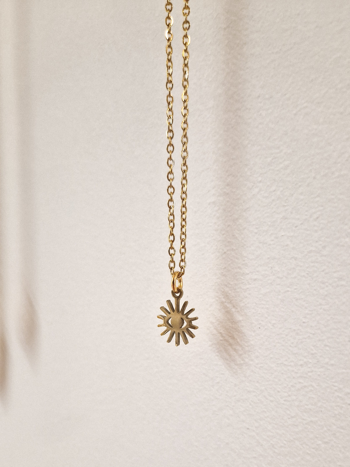 Collier Intention