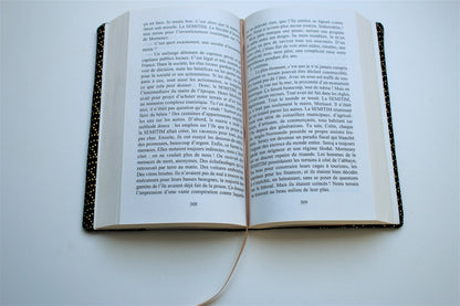 Pocket book cover with integrated bookmark - Book sleeve/cover - Possibility to choose the size - Modèle Mandala
