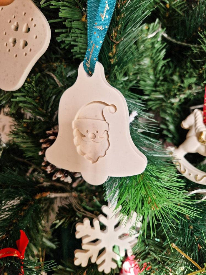 Boule de Noël réalisée à la main - Cloche Père Noël