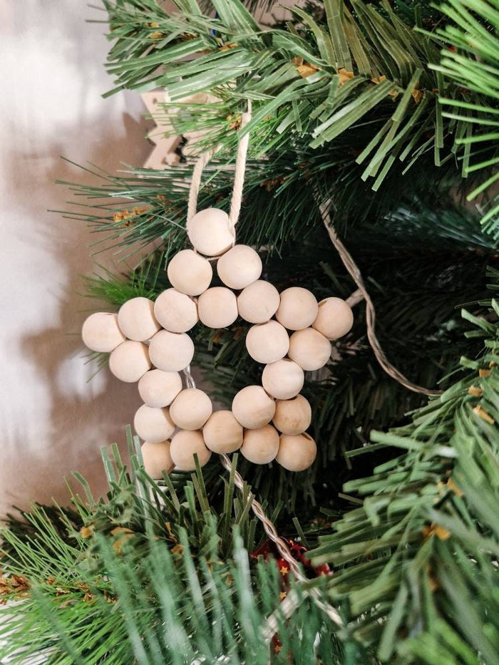 Boule de Noël réalisée à la main - Étoile en bois